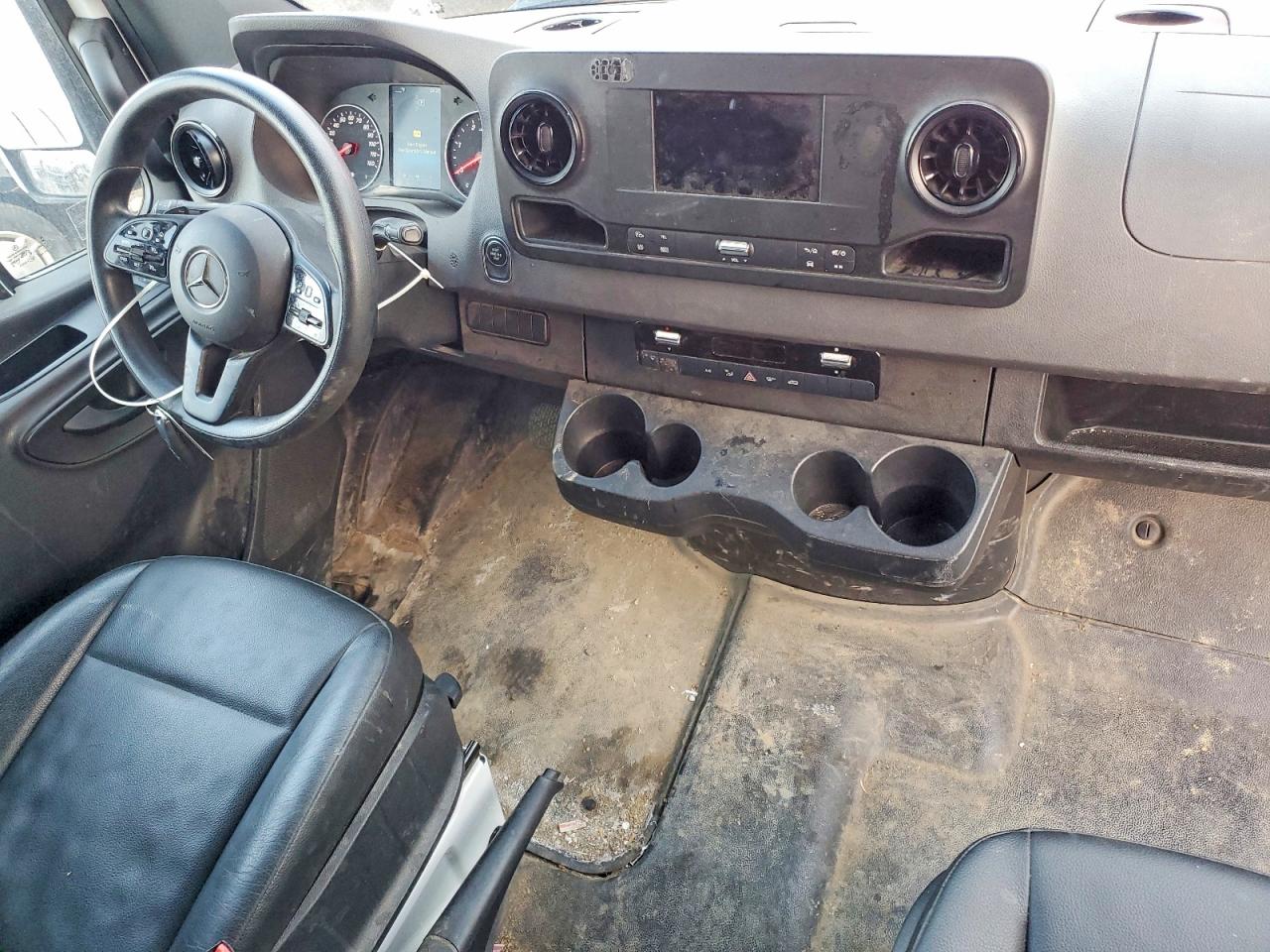2023 MERCEDES-BENZ SPRINTER 2500 photo 8