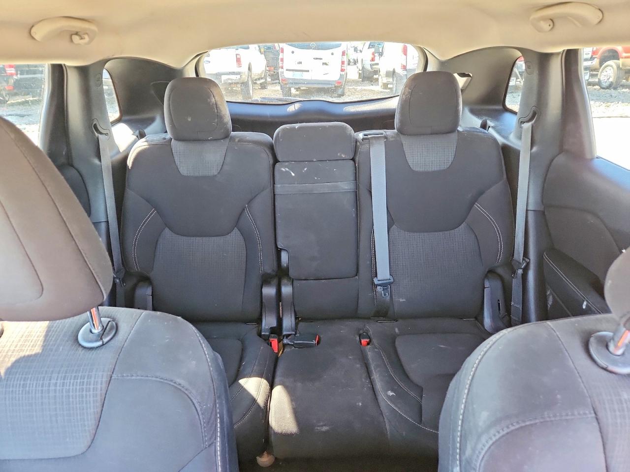 2015 JEEP CHEROKEE LATITUDE photo 19