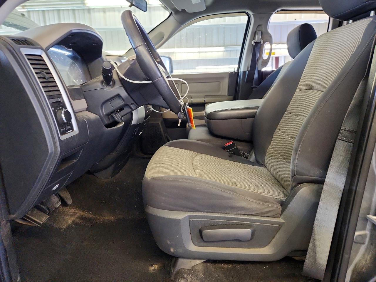 2010 DODGE RAM 1500 photo 7