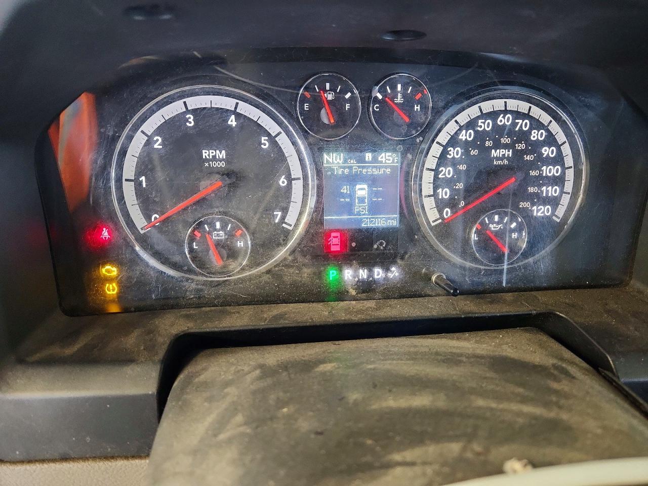 2010 DODGE RAM 1500 photo 9