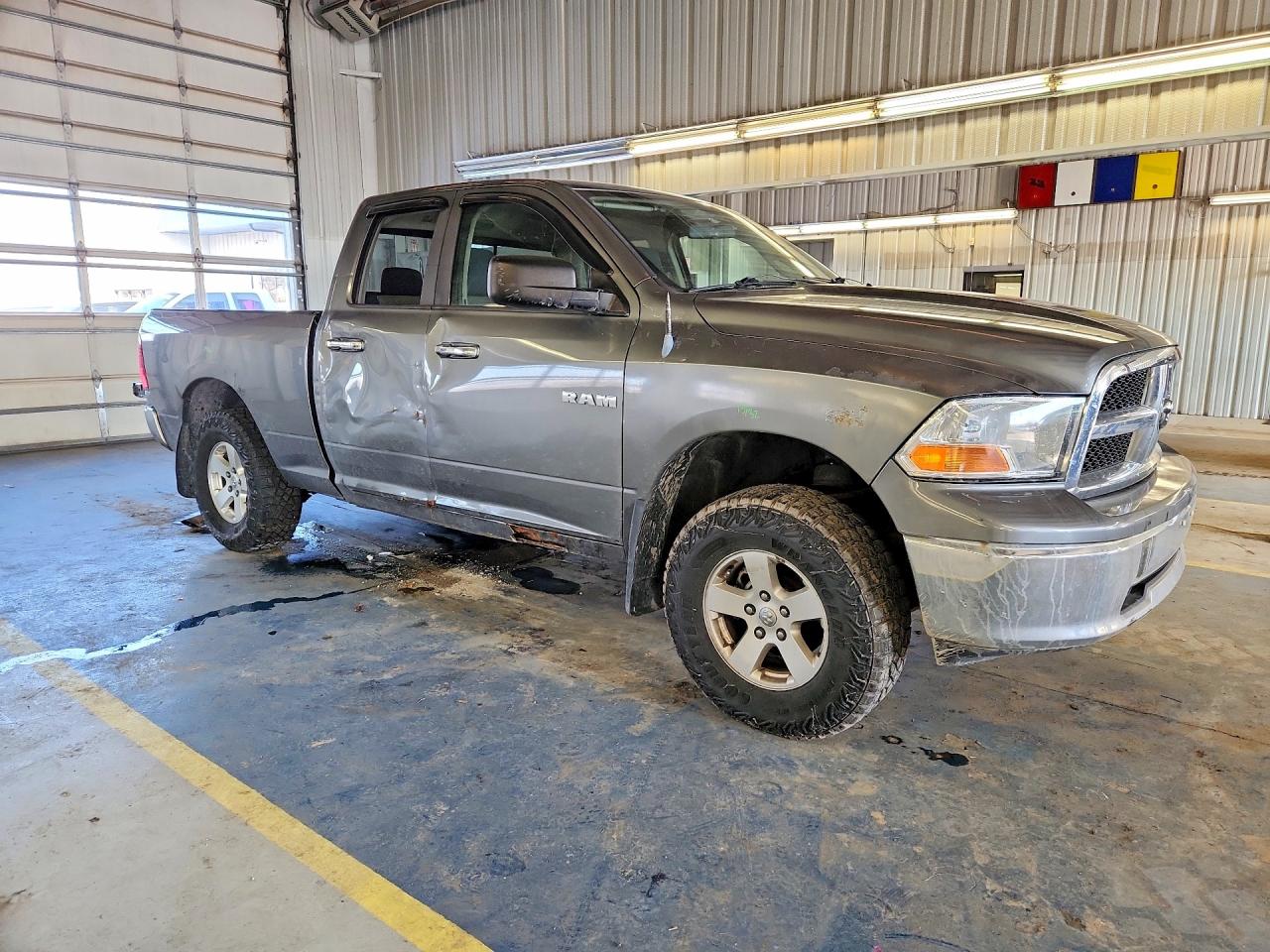 2010 DODGE RAM 1500 photo 4