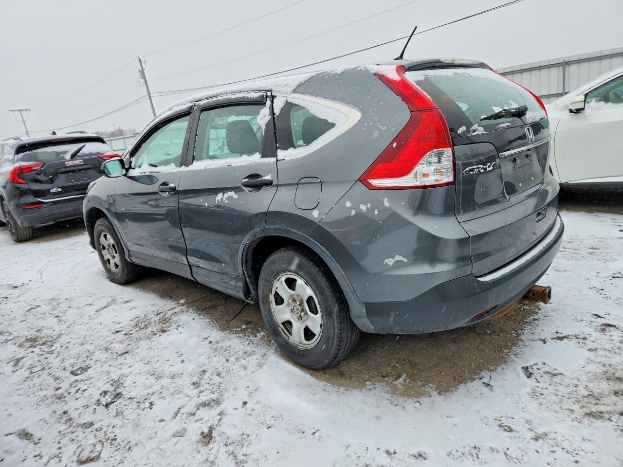 2014 HONDA CR-V LX photo 2