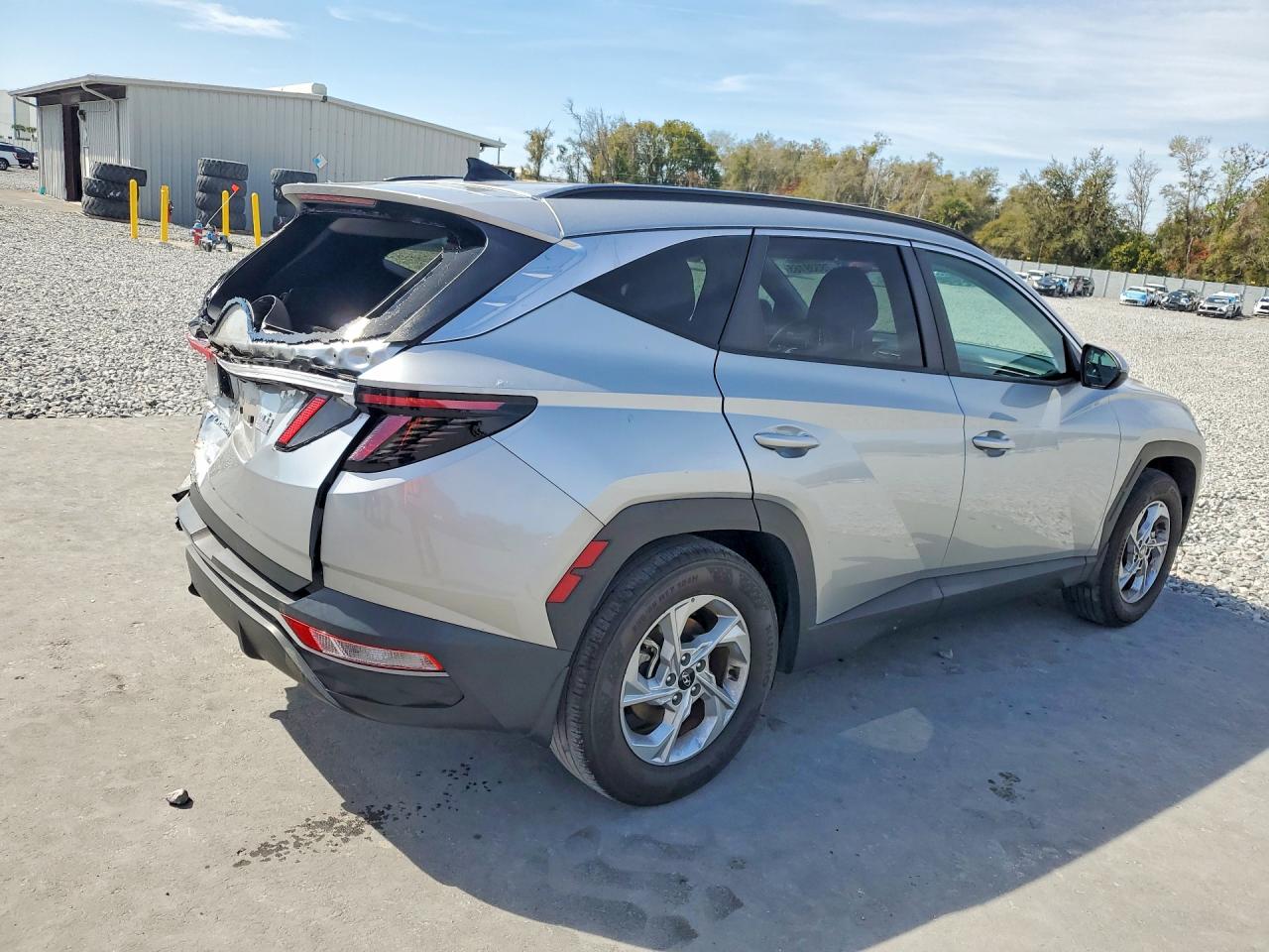 2023 HYUNDAI TUCSON SEL photo 5