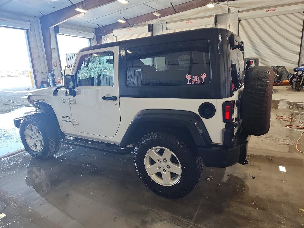 2013 JEEP WRANGLER SPORT photo 2