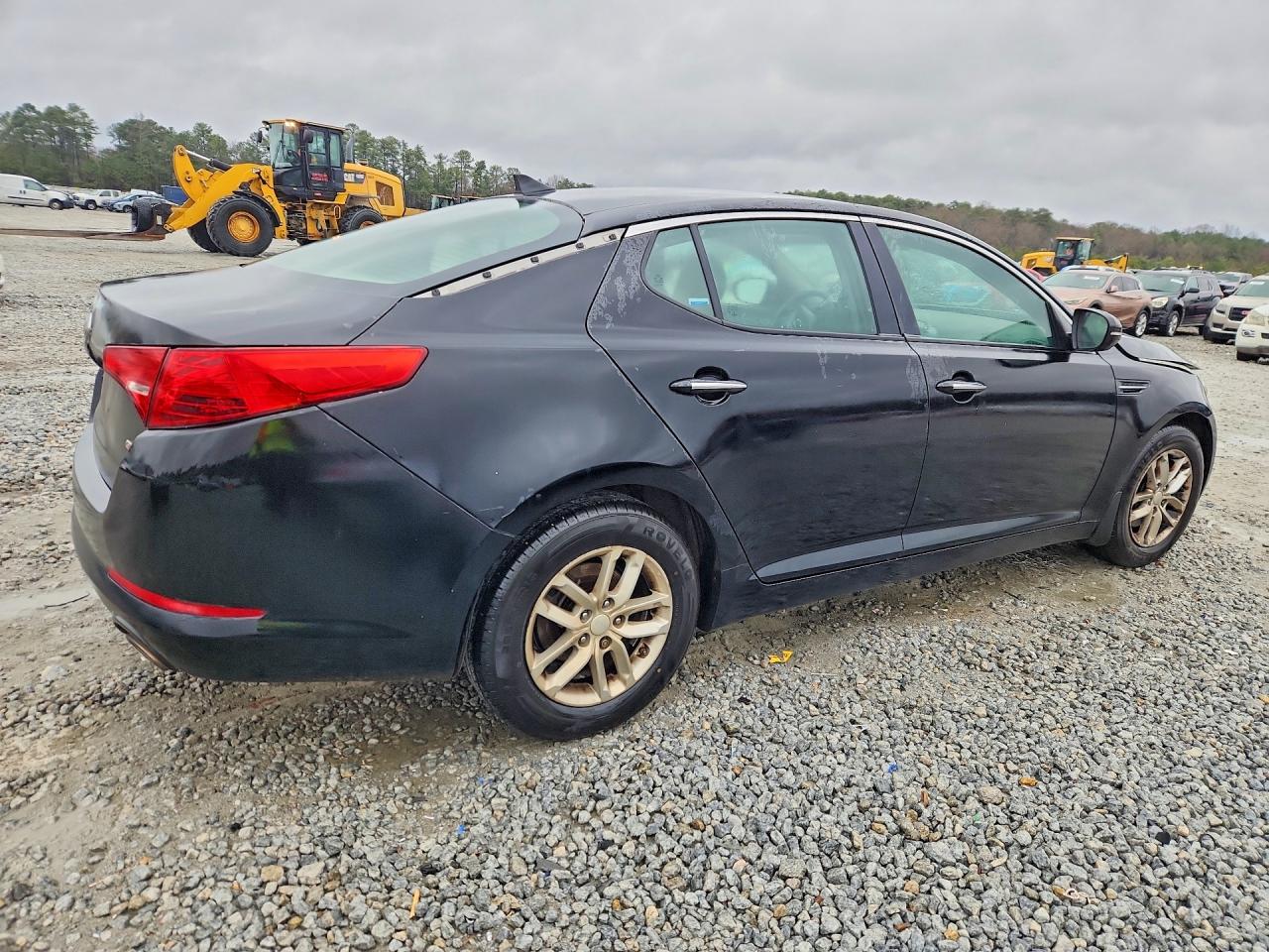 2013 KIA OPTIMA LX photo 3