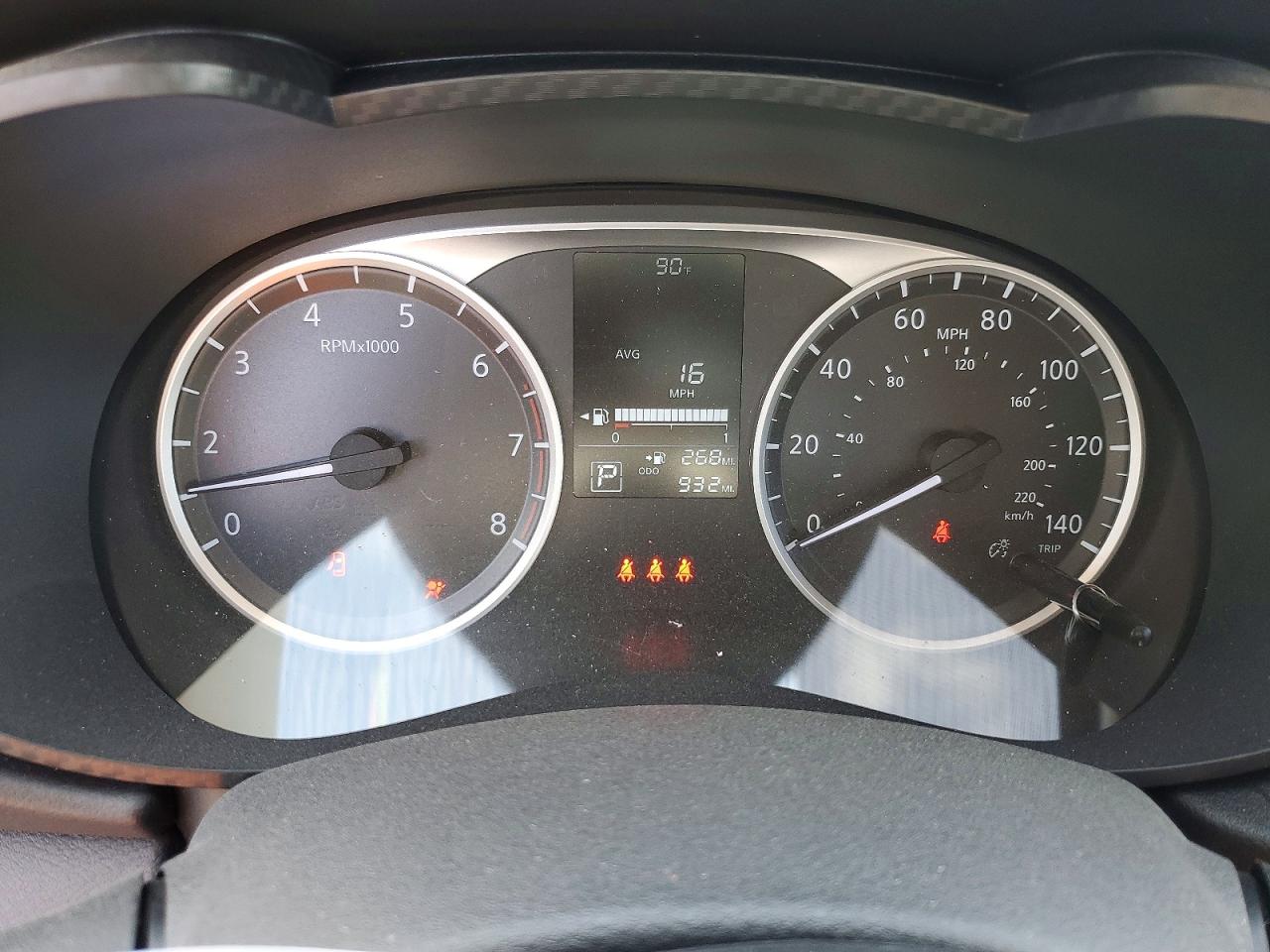2025 NISSAN VERSA S photo 17