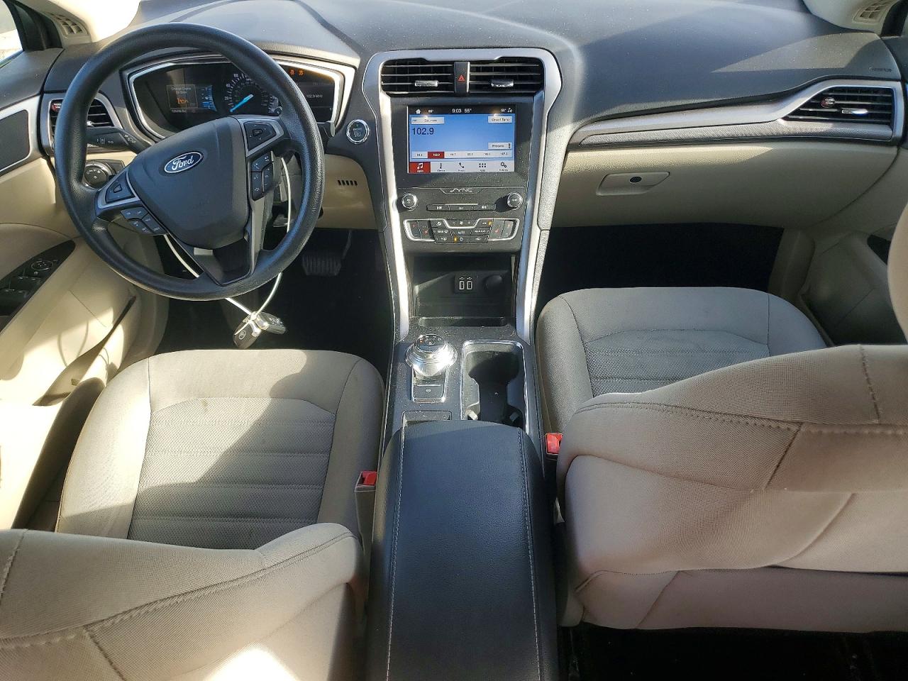 2019 FORD FUSION SE photo 22