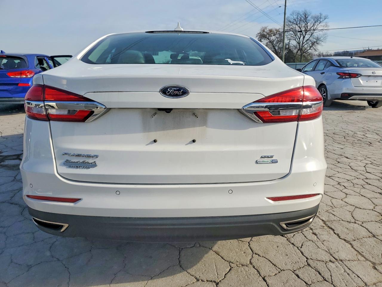 2019 FORD FUSION SE photo 16