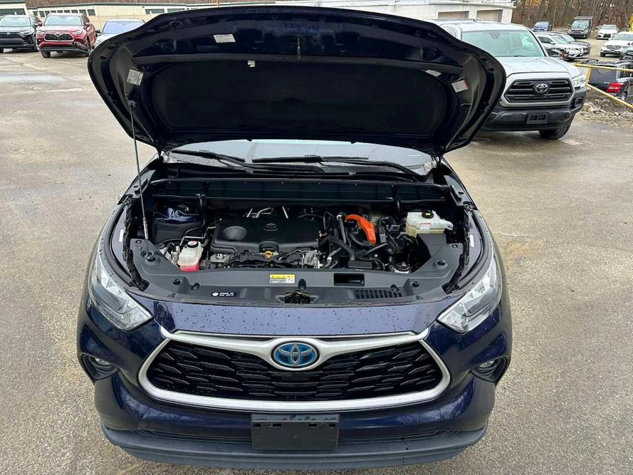 2020 TOYOTA HIGHLANDER HYBRID XLE photo 9