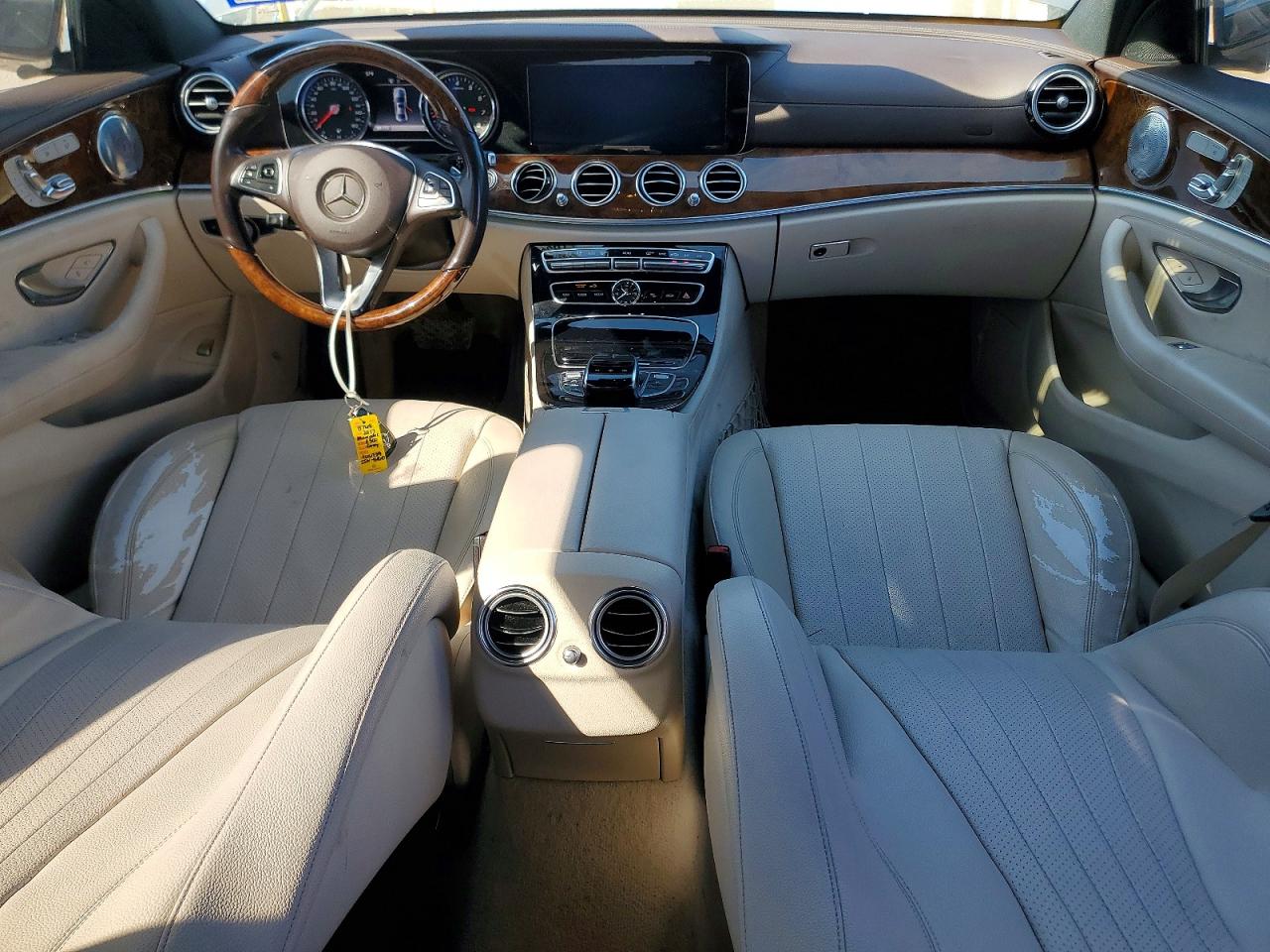 2017 MERCEDES-BENZ E 300 photo 22