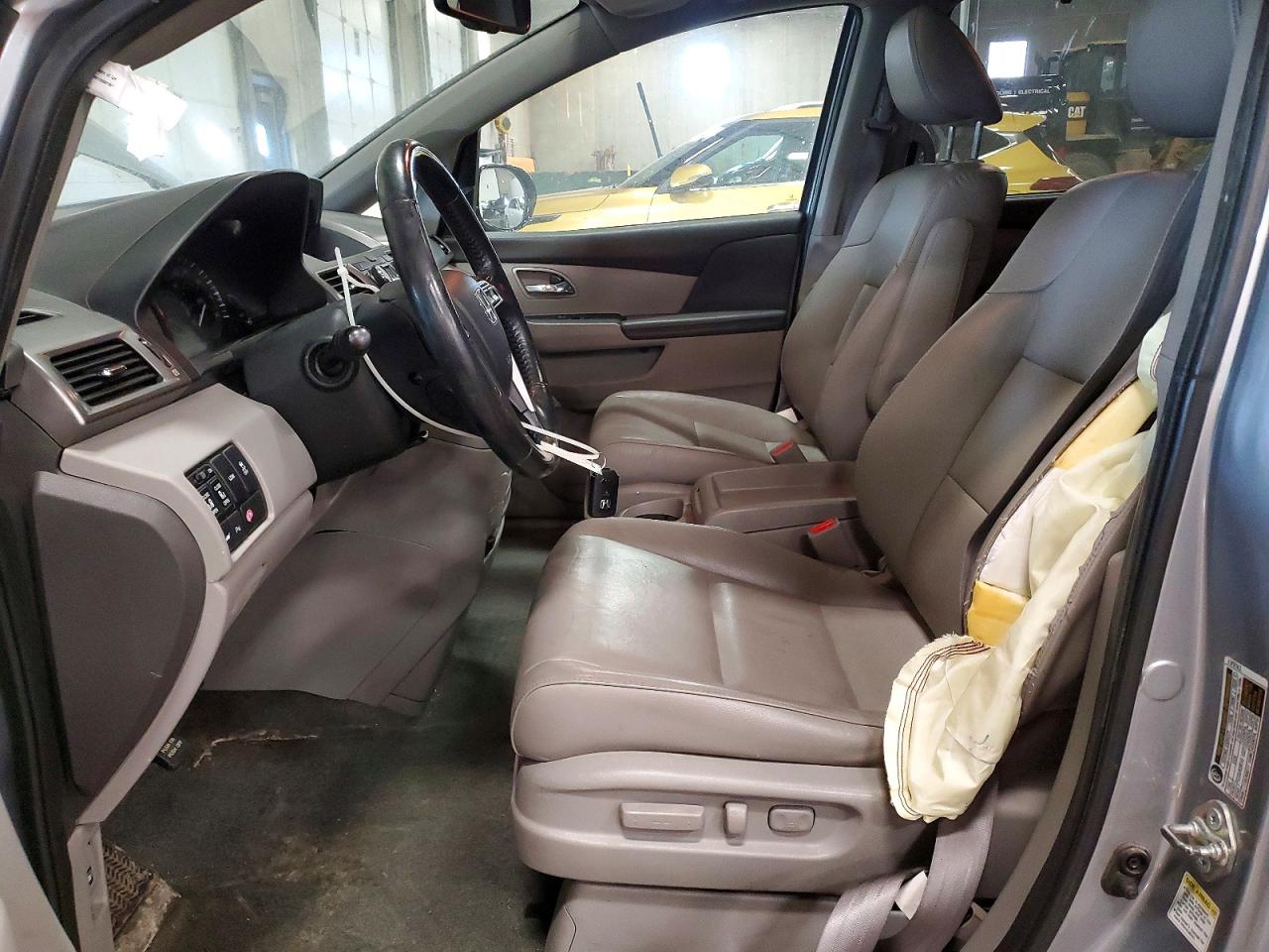 2016 HONDA ODYSSEY TOURING photo 13