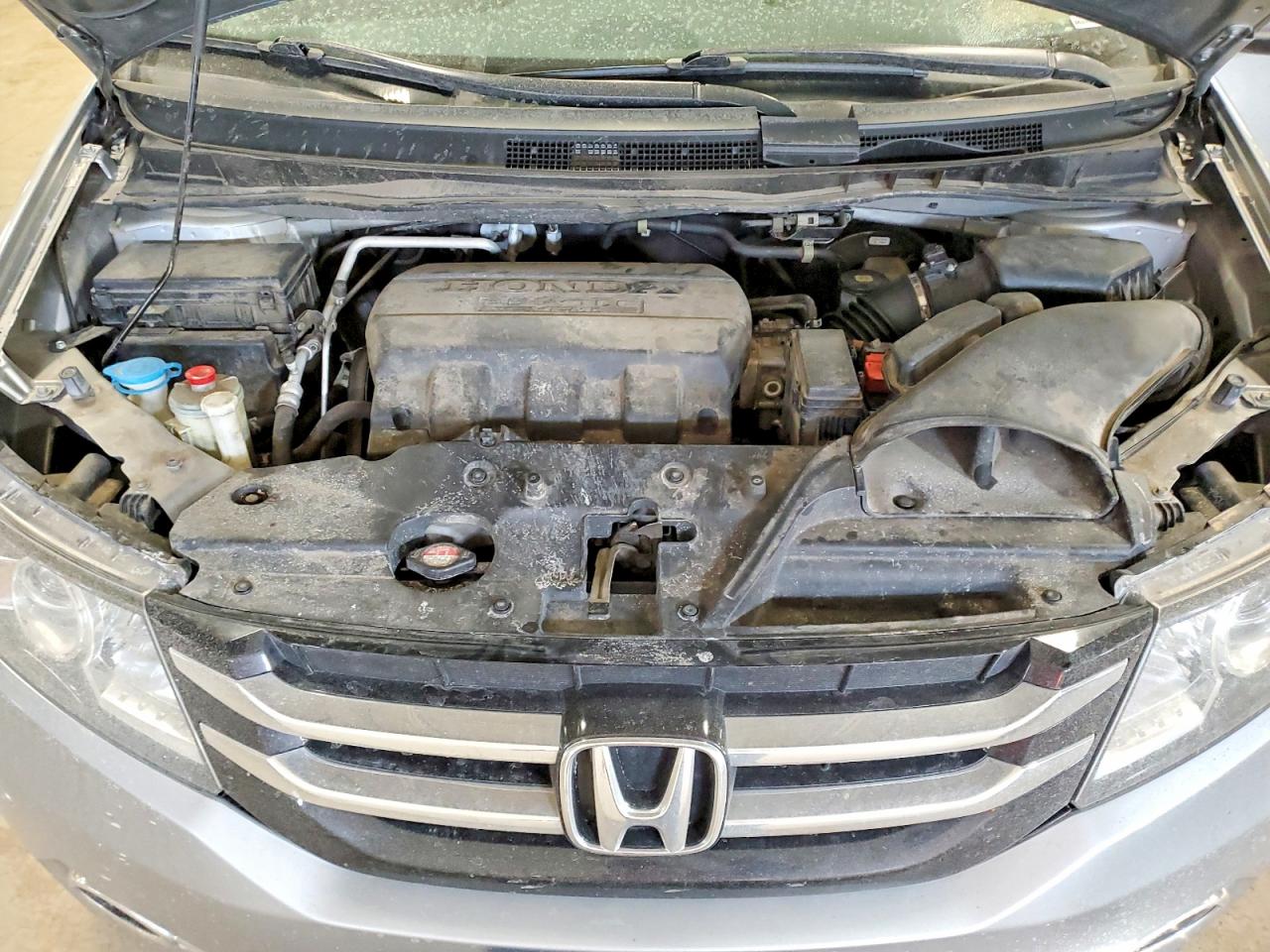 2016 HONDA ODYSSEY TOURING photo 23