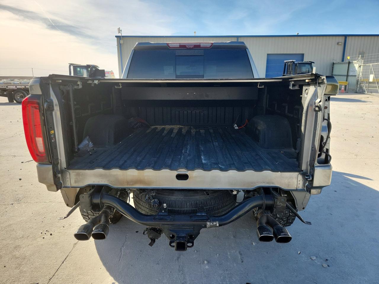 2021 GMC SIERRA K1500 AT4 photo 6