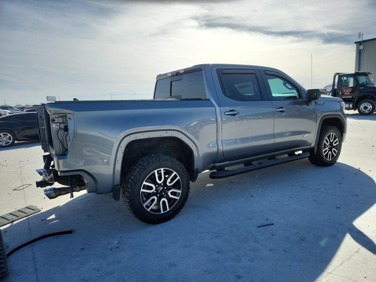2021 GMC SIERRA K1500 AT4 photo 3