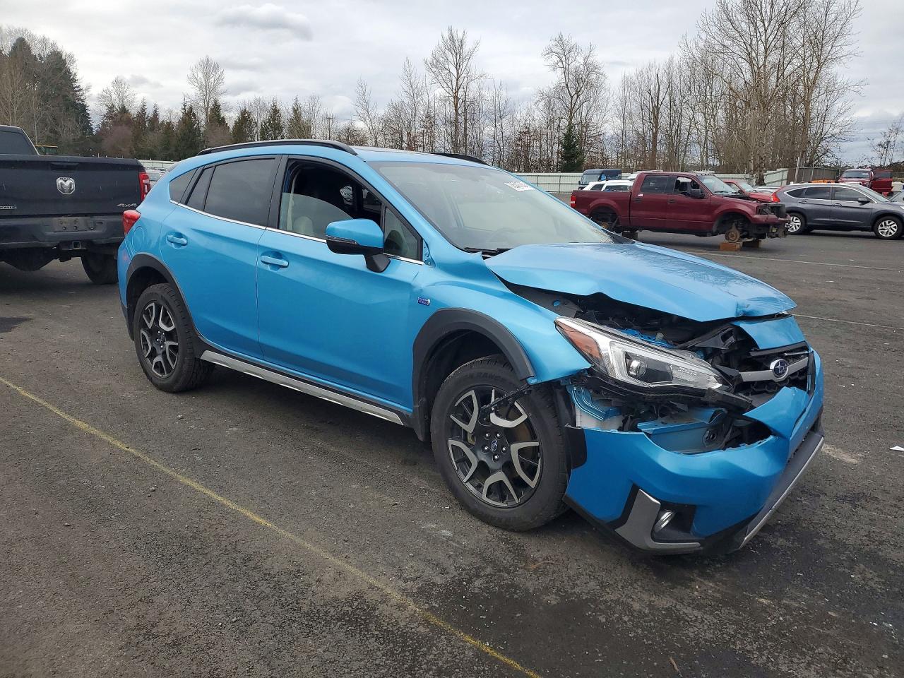 2020 SUBARU CROSSTREK LIMITED photo 4