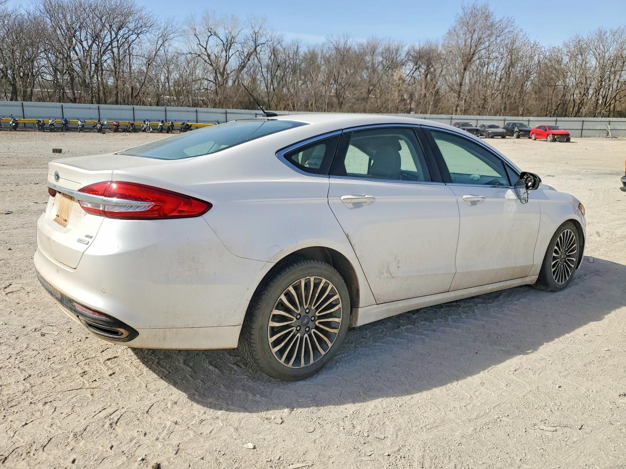 2018 FORD FUSION SE photo 5