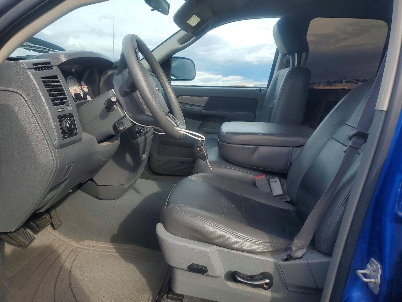 2007 DODGE RAM 1500 ST photo 7