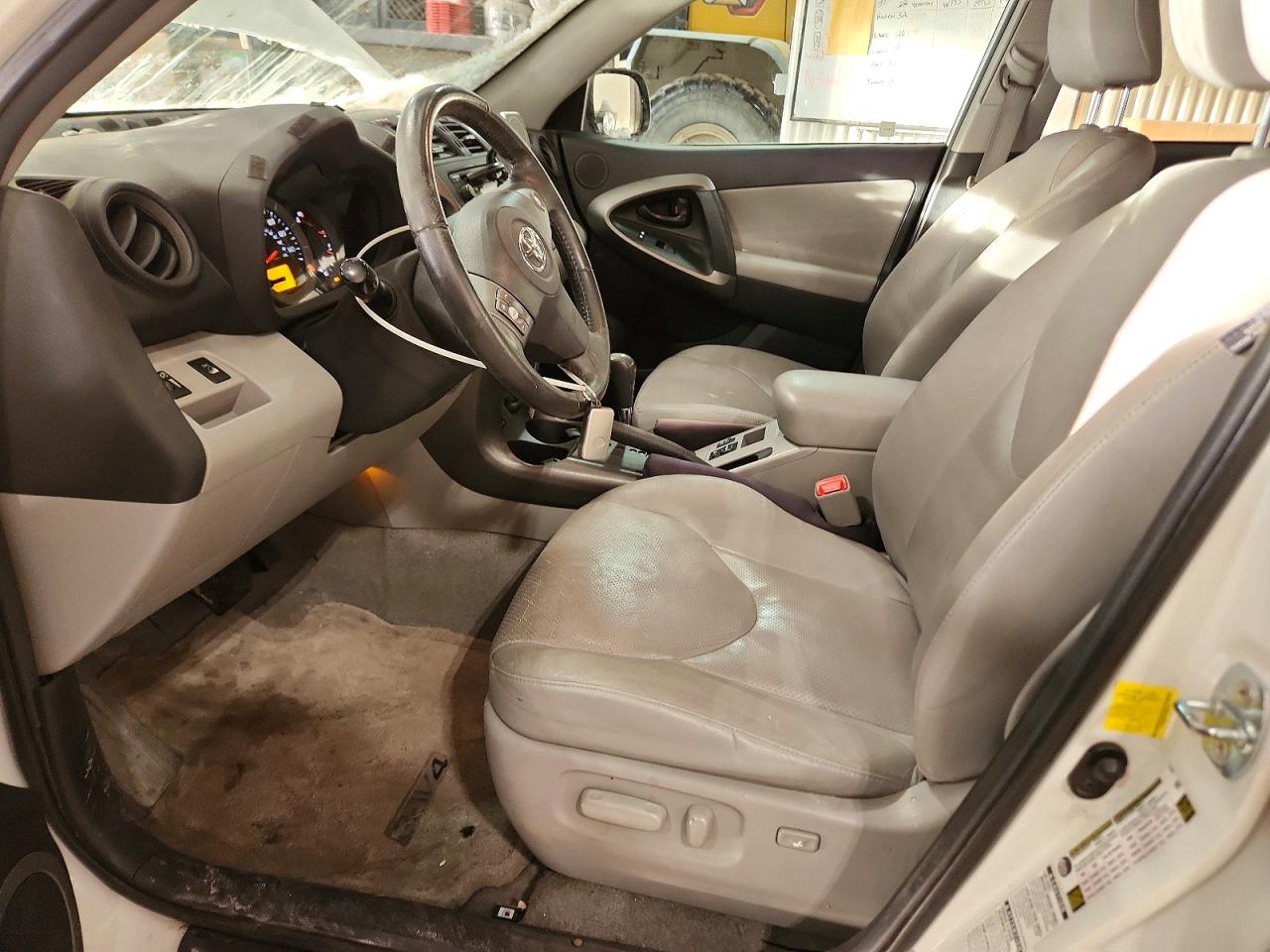 2012 TOYOTA RAV4 LIMITED photo 7