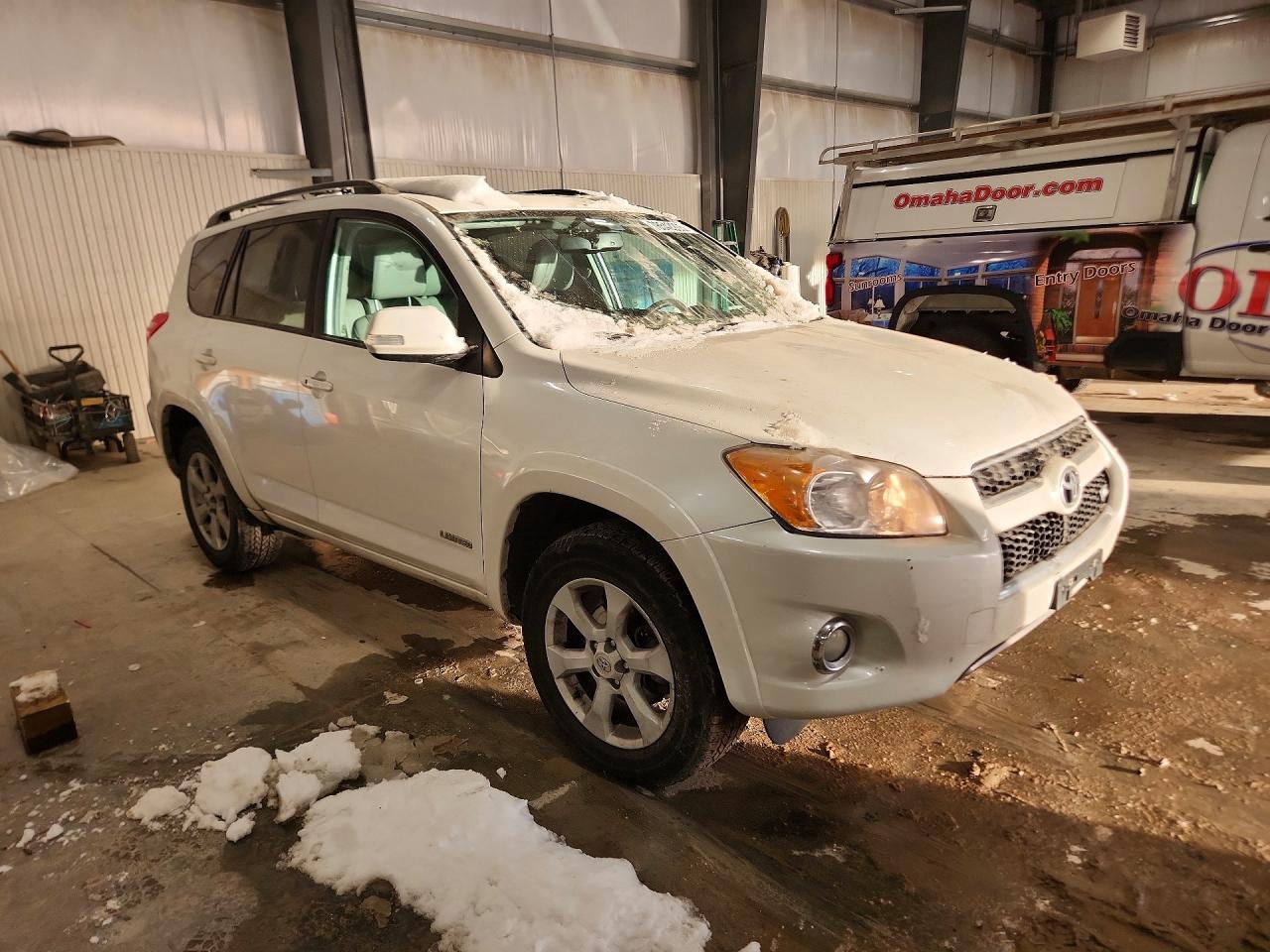 2012 TOYOTA RAV4 LIMITED photo 4