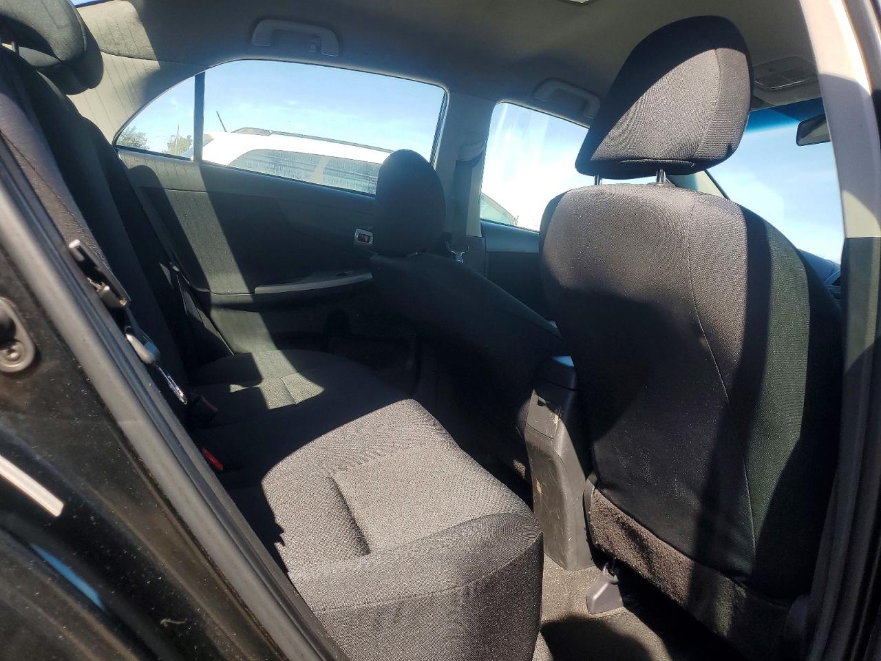 2010 TOYOTA COROLLA BASE photo 10