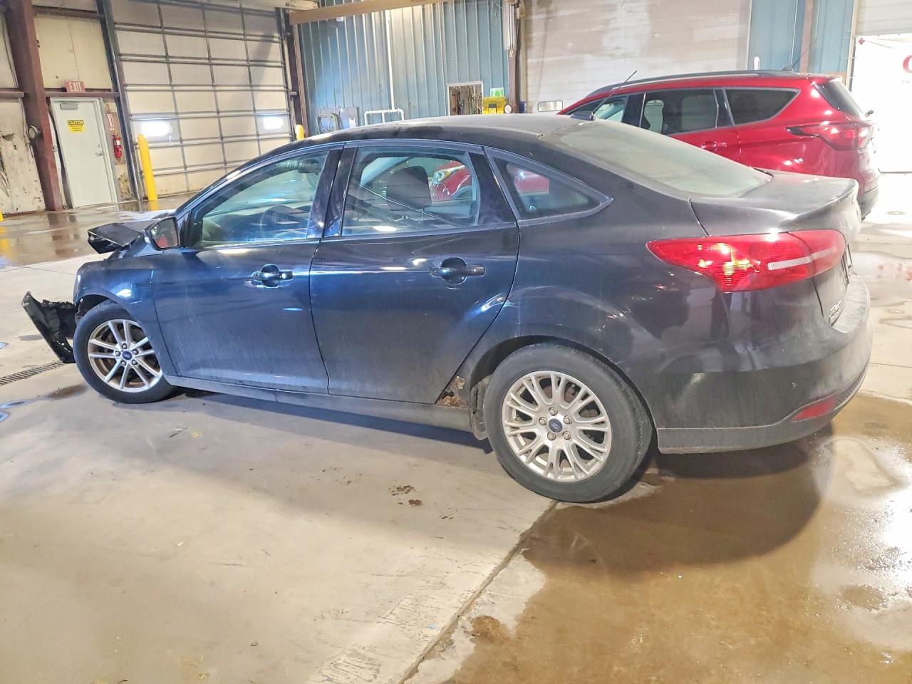 2015 FORD FOCUS photo 4