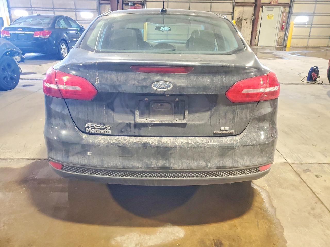 2015 FORD FOCUS photo 16