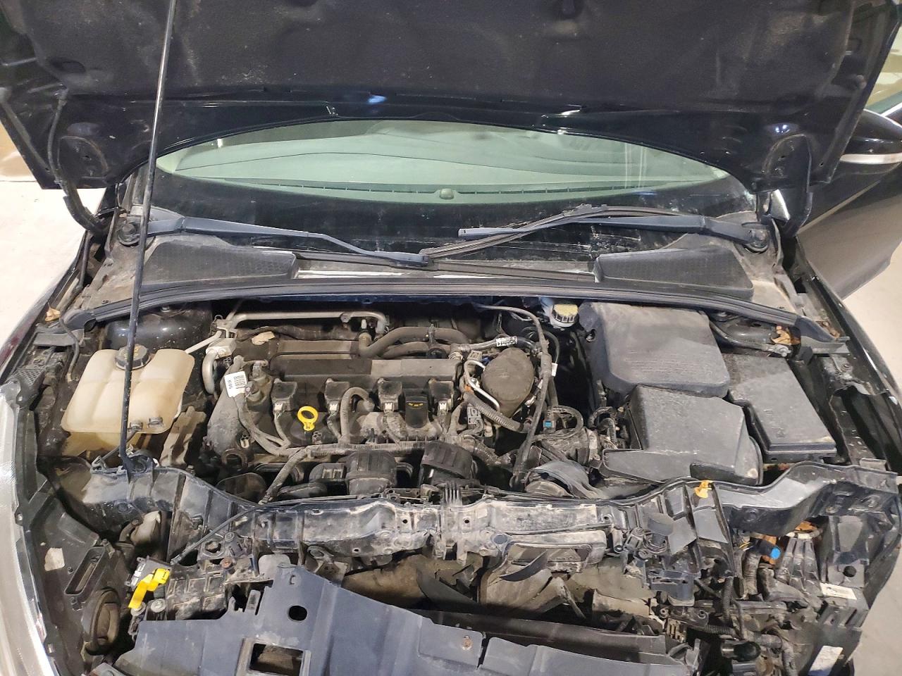 2015 FORD FOCUS photo 31
