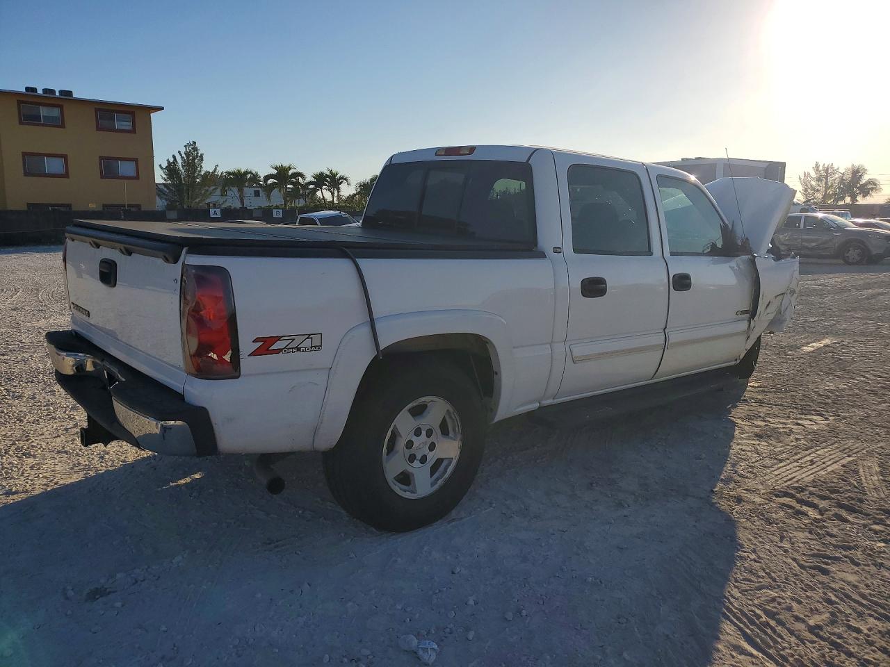 2006 CHEVROLET SILVERADO K1500 photo 7