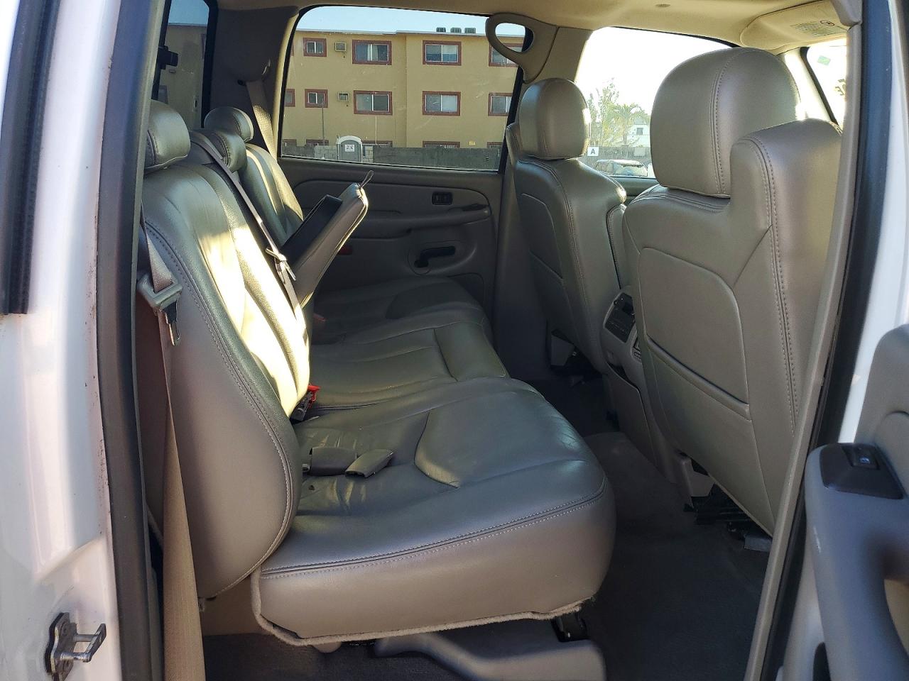 2006 CHEVROLET SILVERADO K1500 photo 28