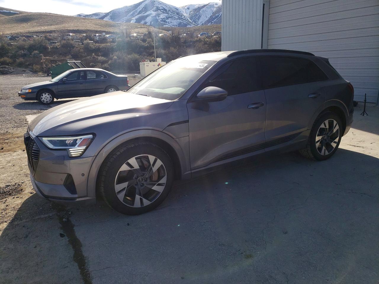 2022 AUDI E-TRON