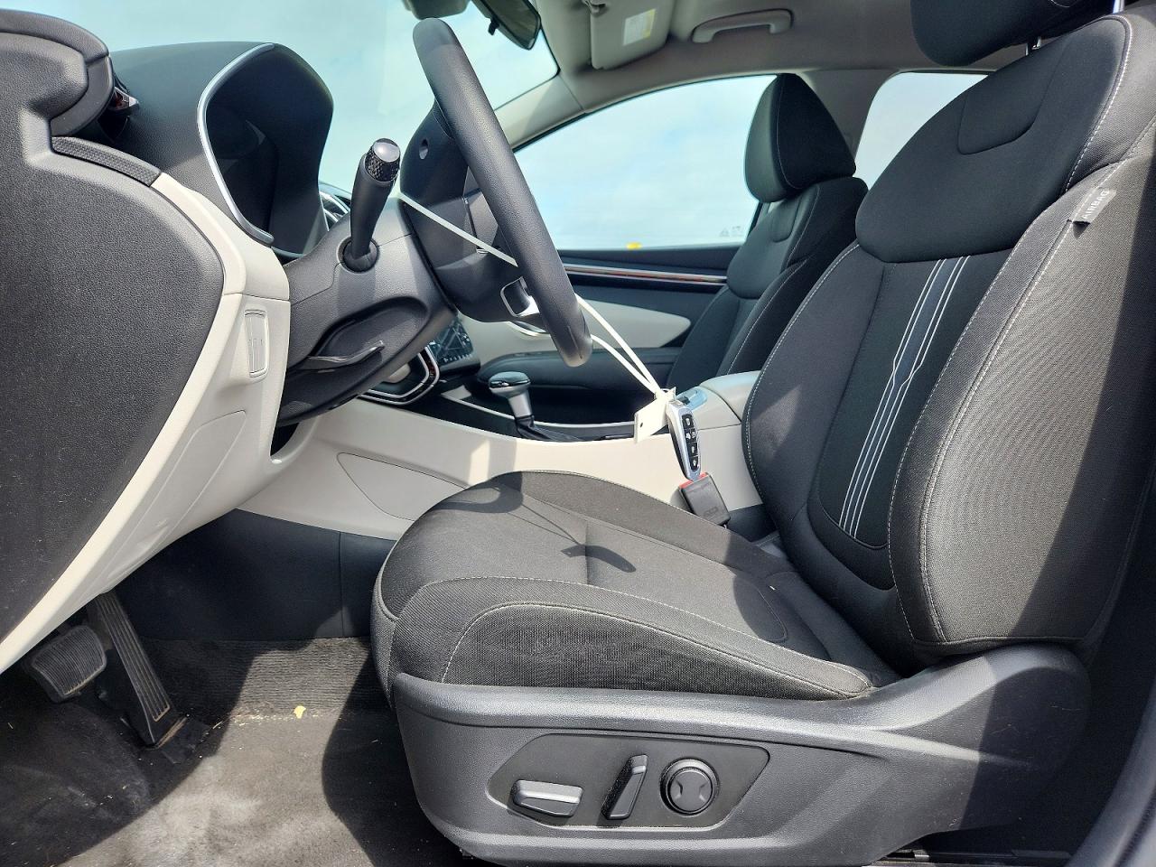 2024 HYUNDAI TUCSON SEL photo 19