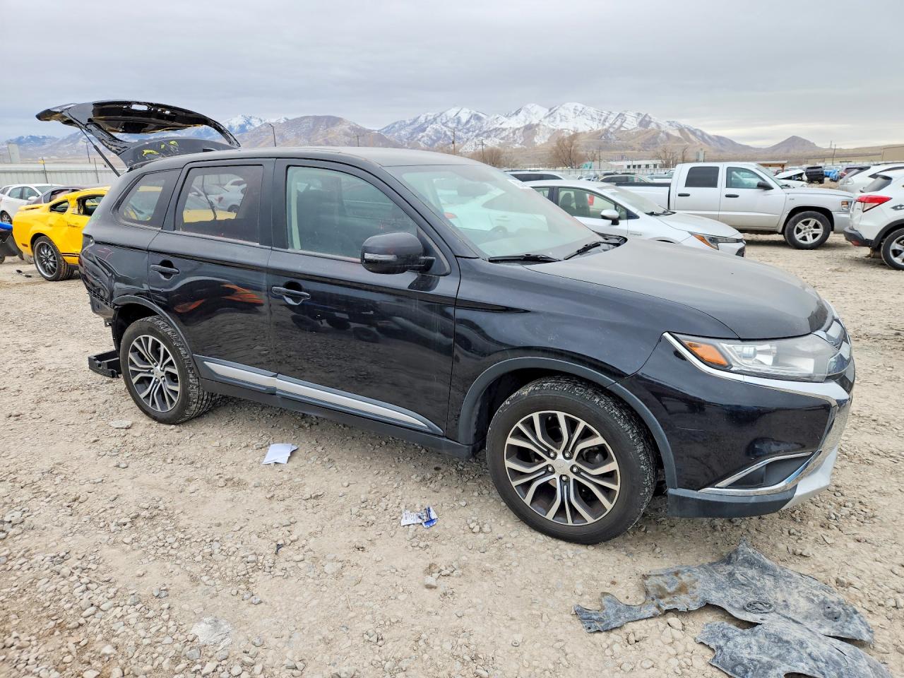 2018 MITSUBISHI OUTLANDER SE photo 7