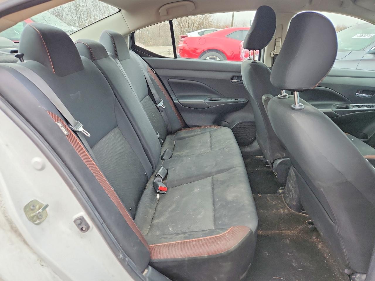 2020 NISSAN VERSA SR photo 28