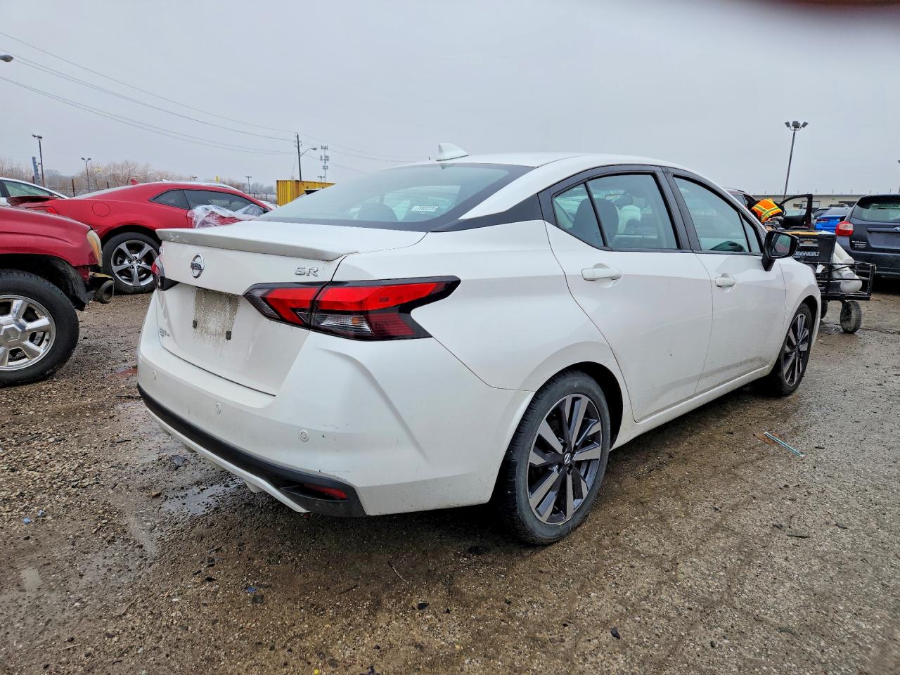 2020 NISSAN VERSA SR photo 7