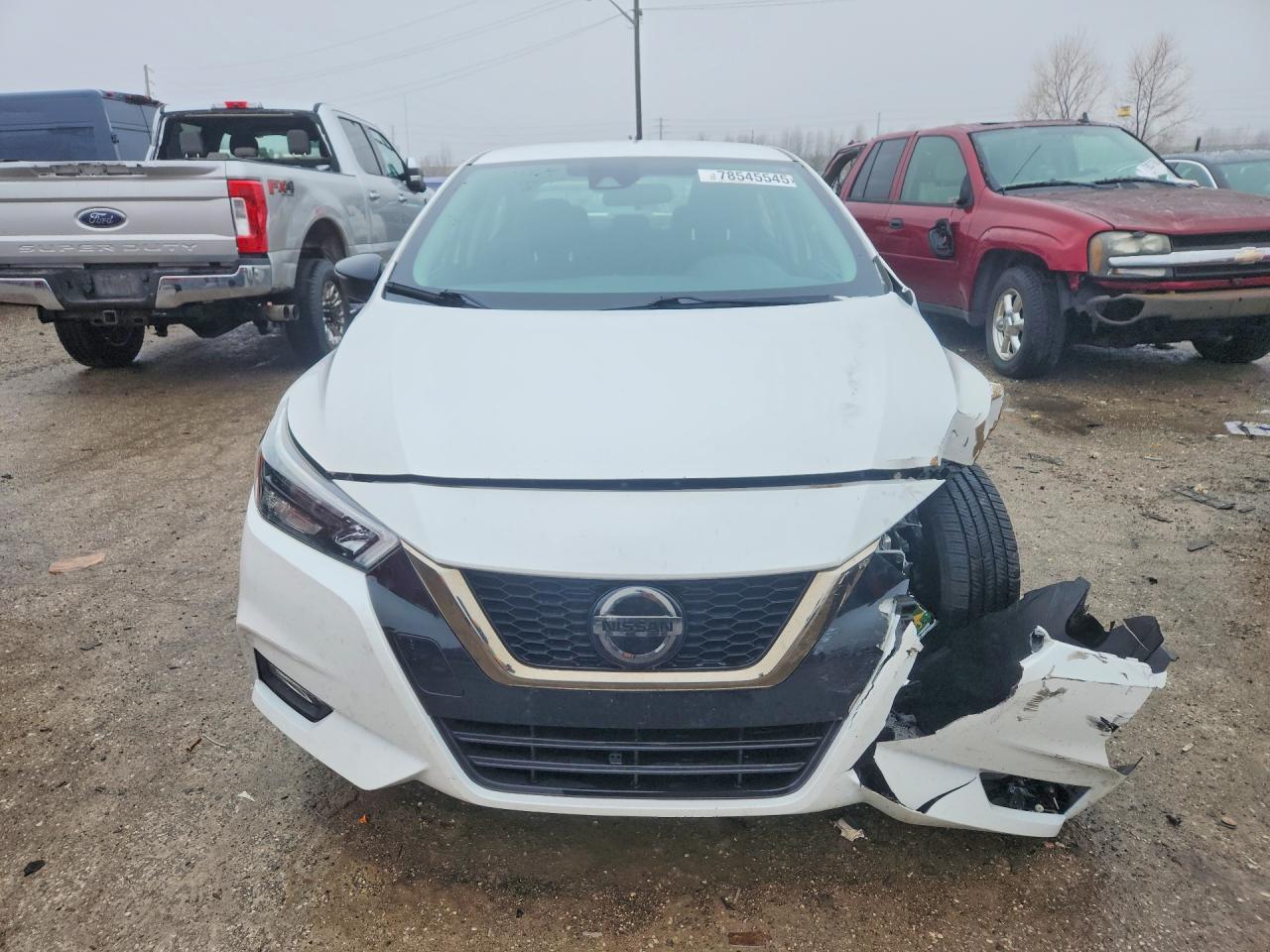 2020 NISSAN VERSA SR photo 13