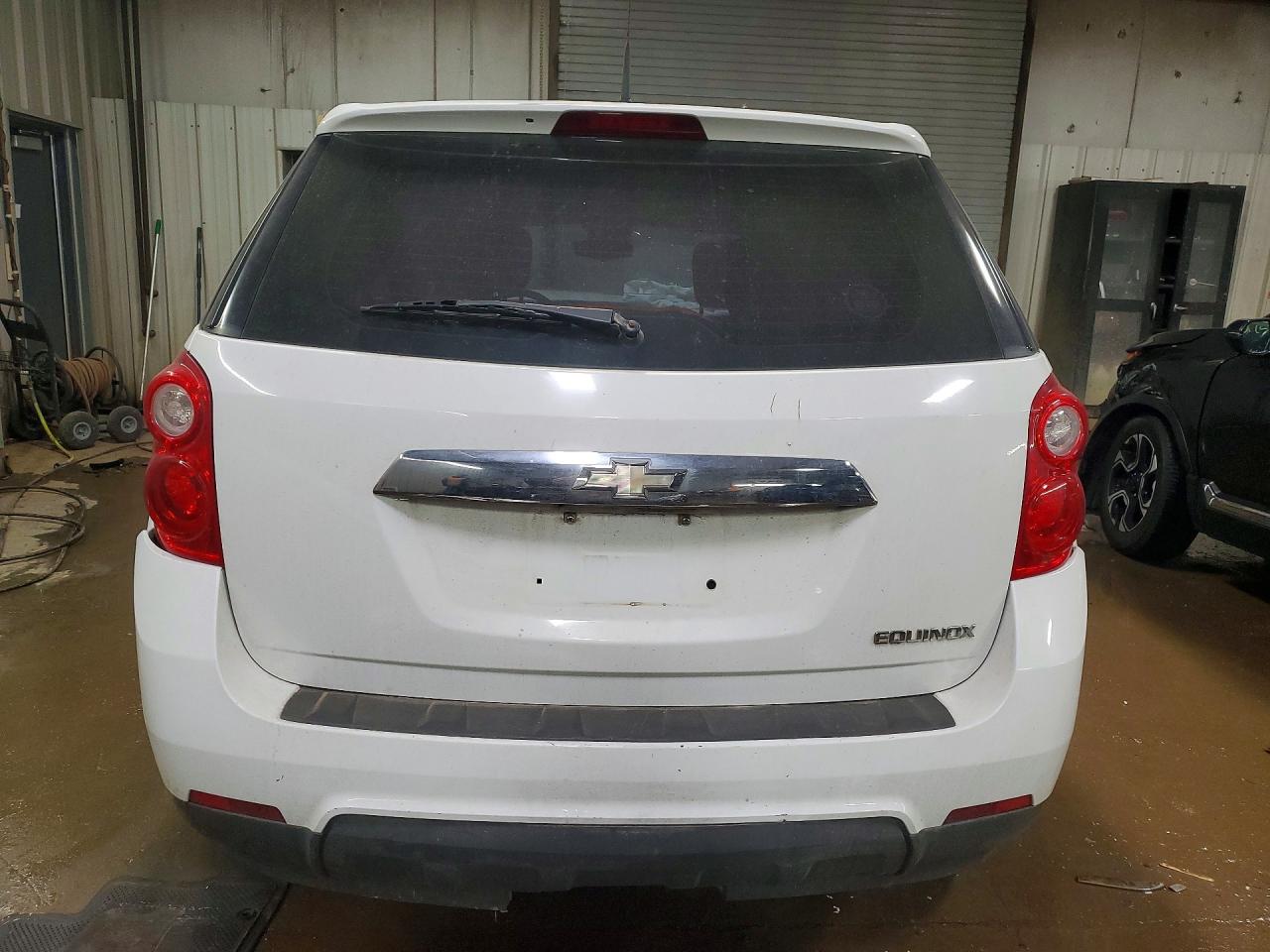 2013 CHEVROLET EQUINOX LS photo 16