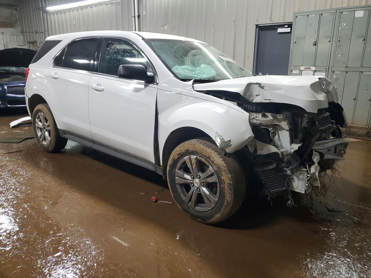 2013 CHEVROLET EQUINOX LS photo 10