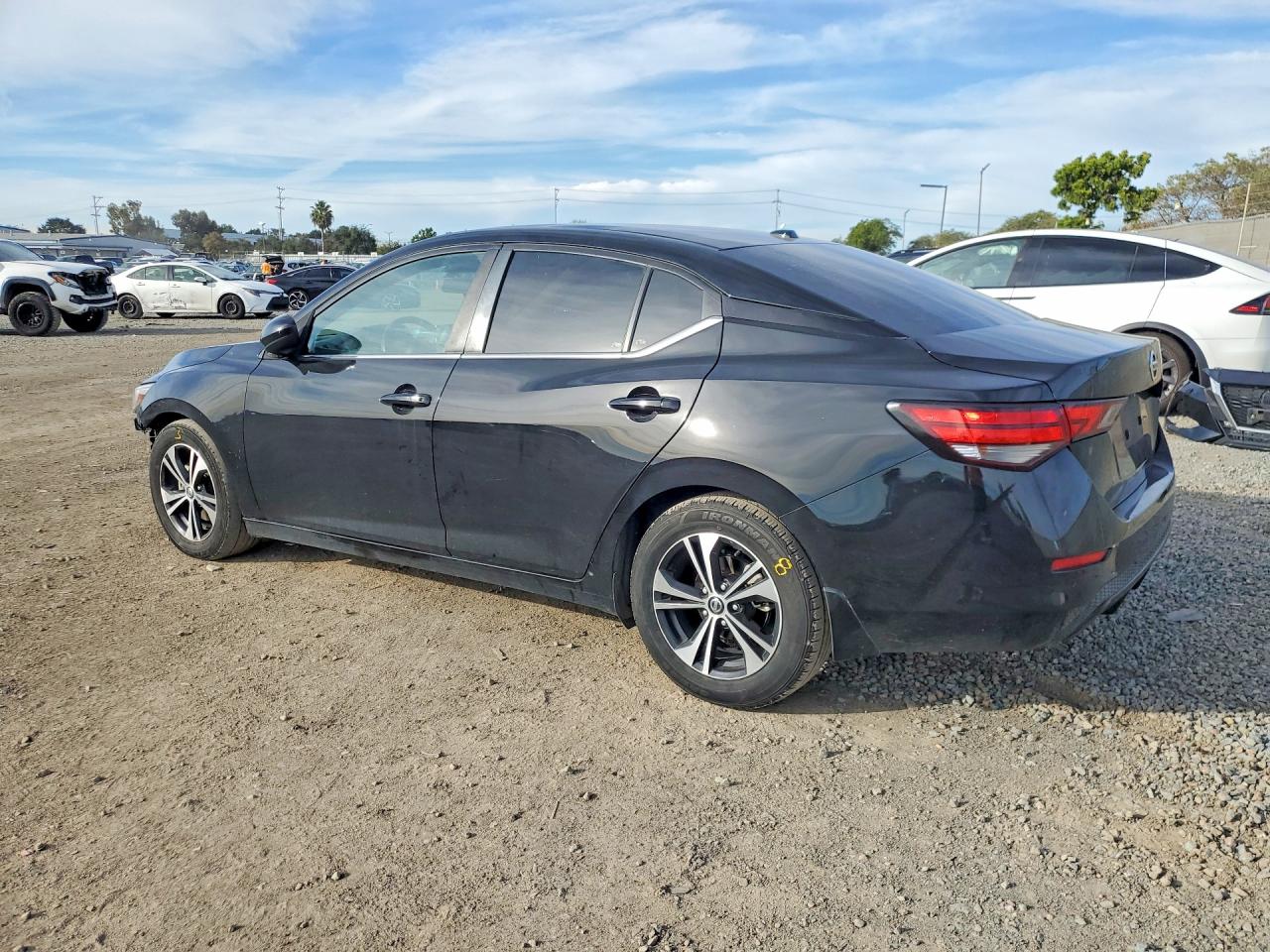 2022 NISSAN SENTRA SV photo 3