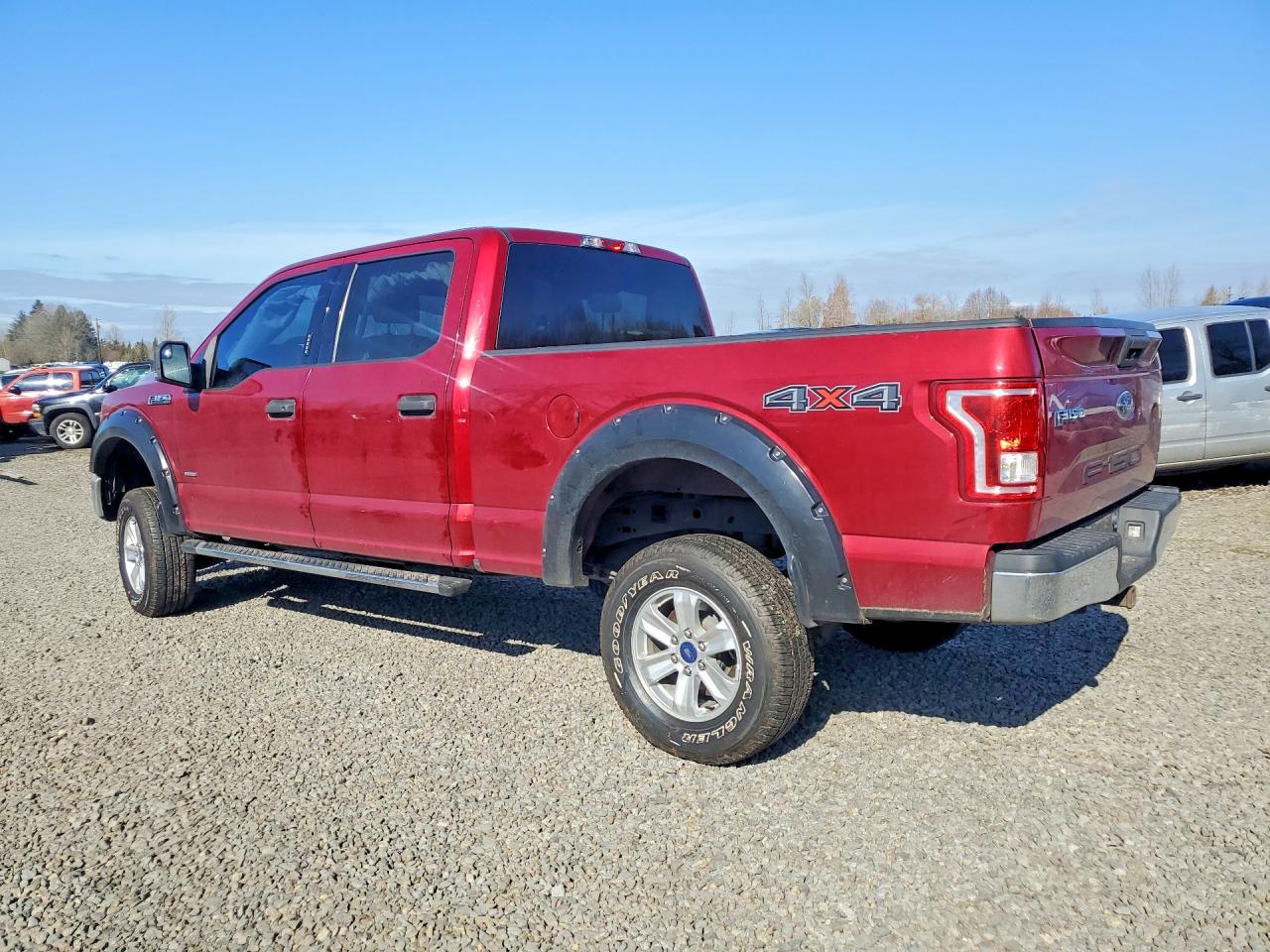 2015 FORD F150 SUPERCREW photo 2
