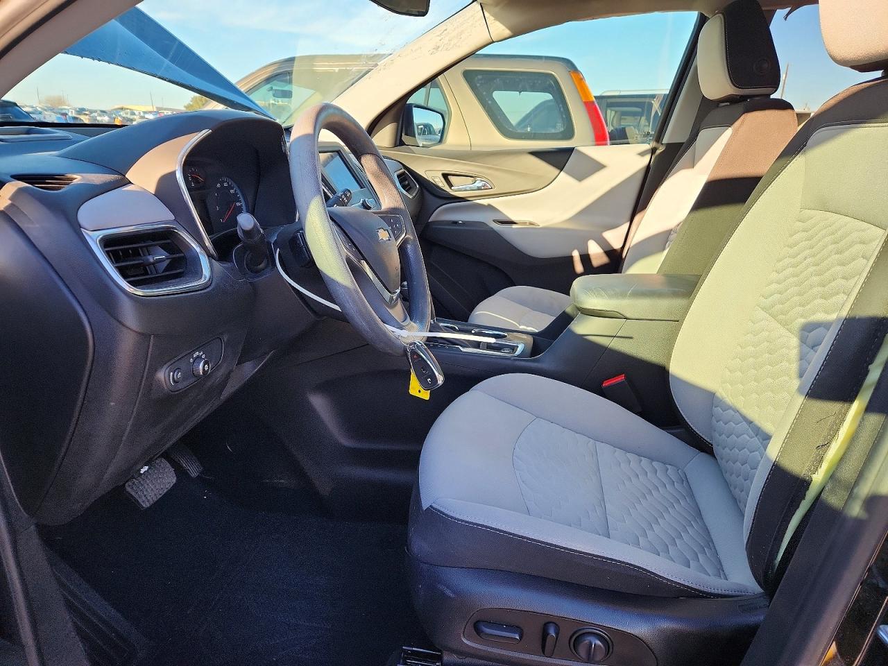 2020 CHEVROLET EQUINOX LS photo 7