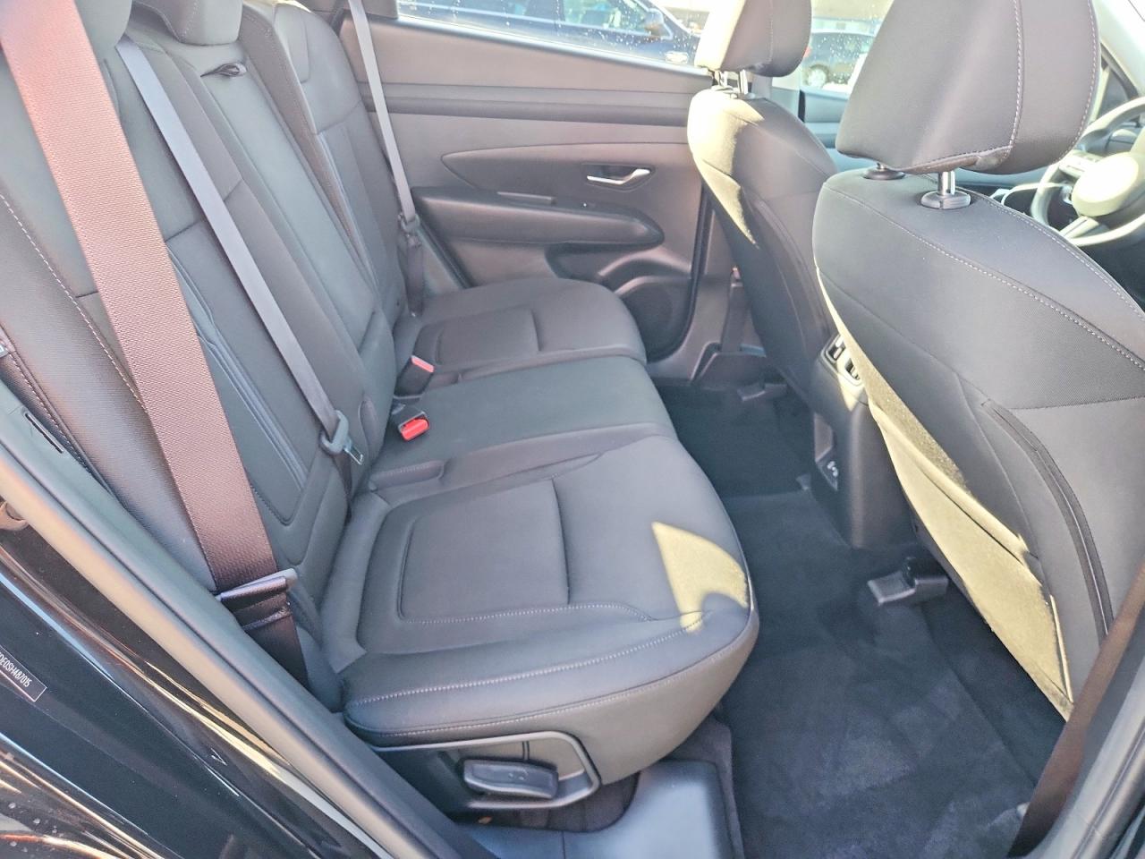 2025 HYUNDAI TUCSON SEL photo 10
