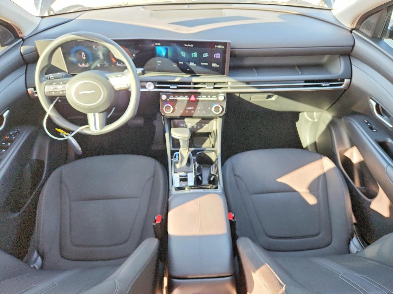 2025 HYUNDAI TUCSON SEL photo 8