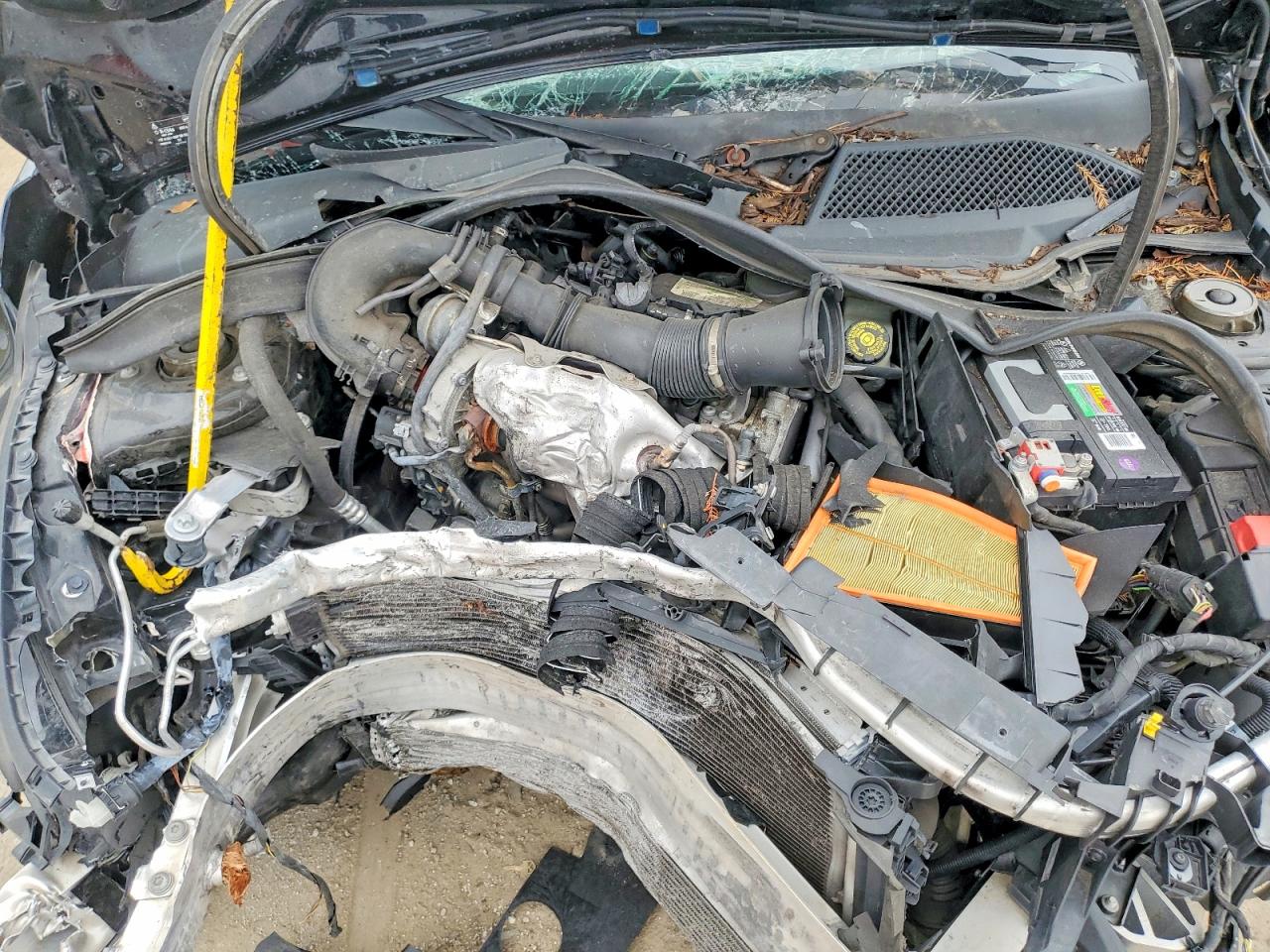 2016 MERCEDES-BENZ CLA 250 photo 21