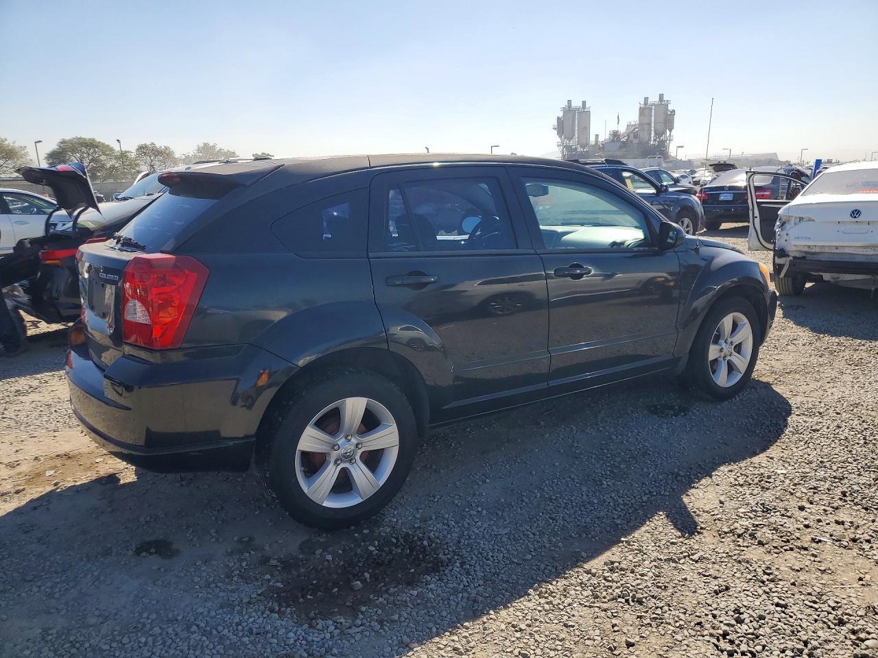 2011 DODGE CALIBER MAINSTREET photo 3
