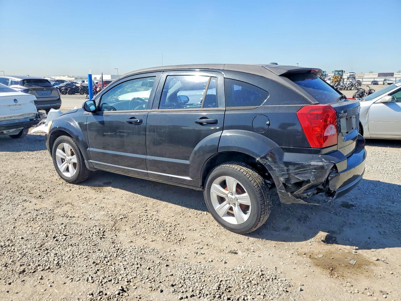 2011 DODGE CALIBER MAINSTREET photo 2