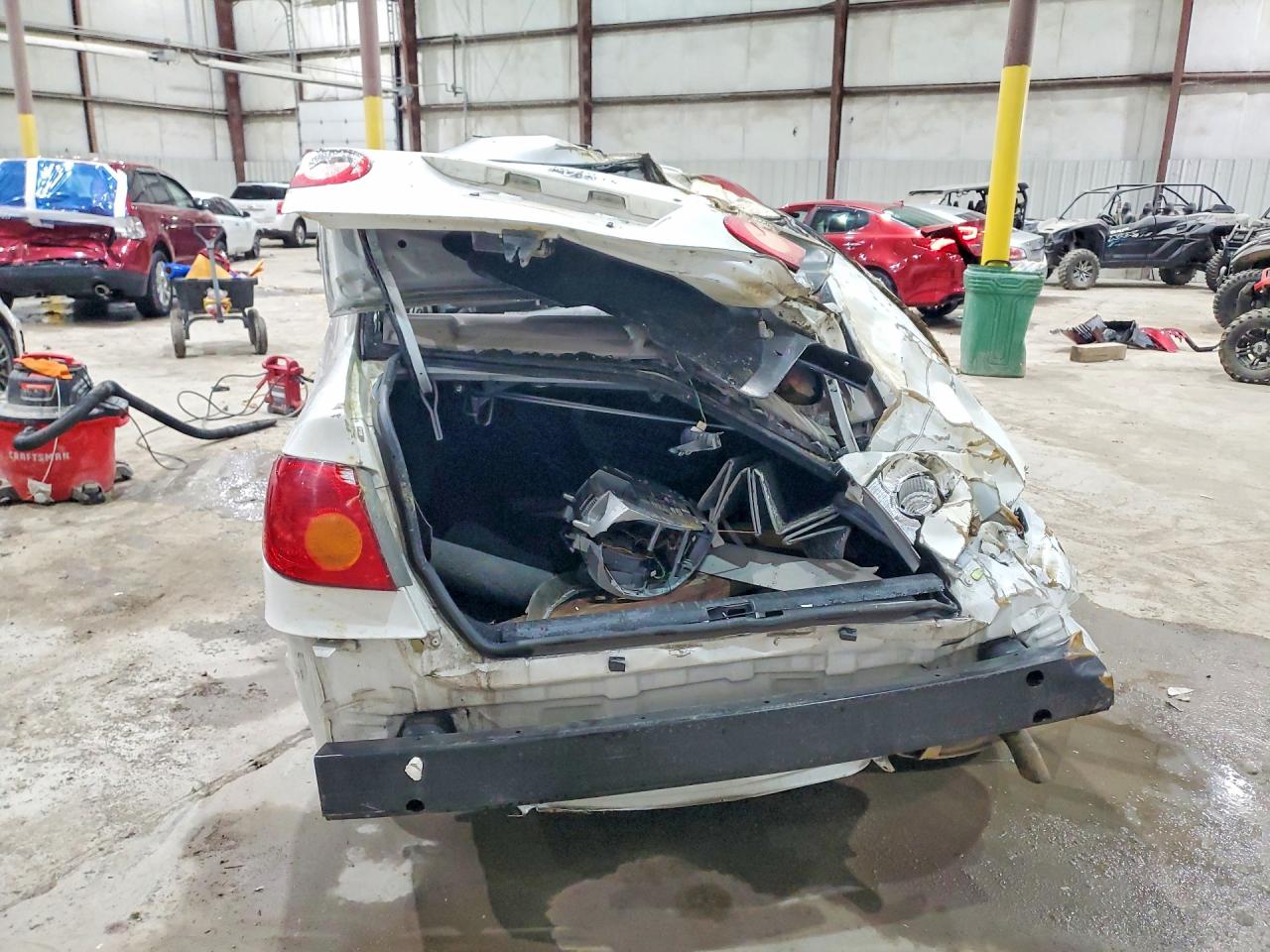 2003 TOYOTA COROLLA LE photo 16