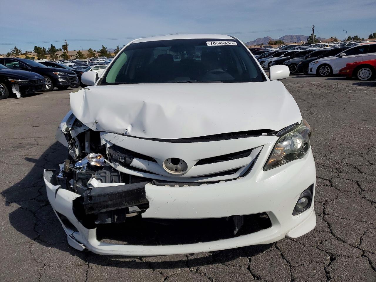2013 TOYOTA COROLLA S photo 5
