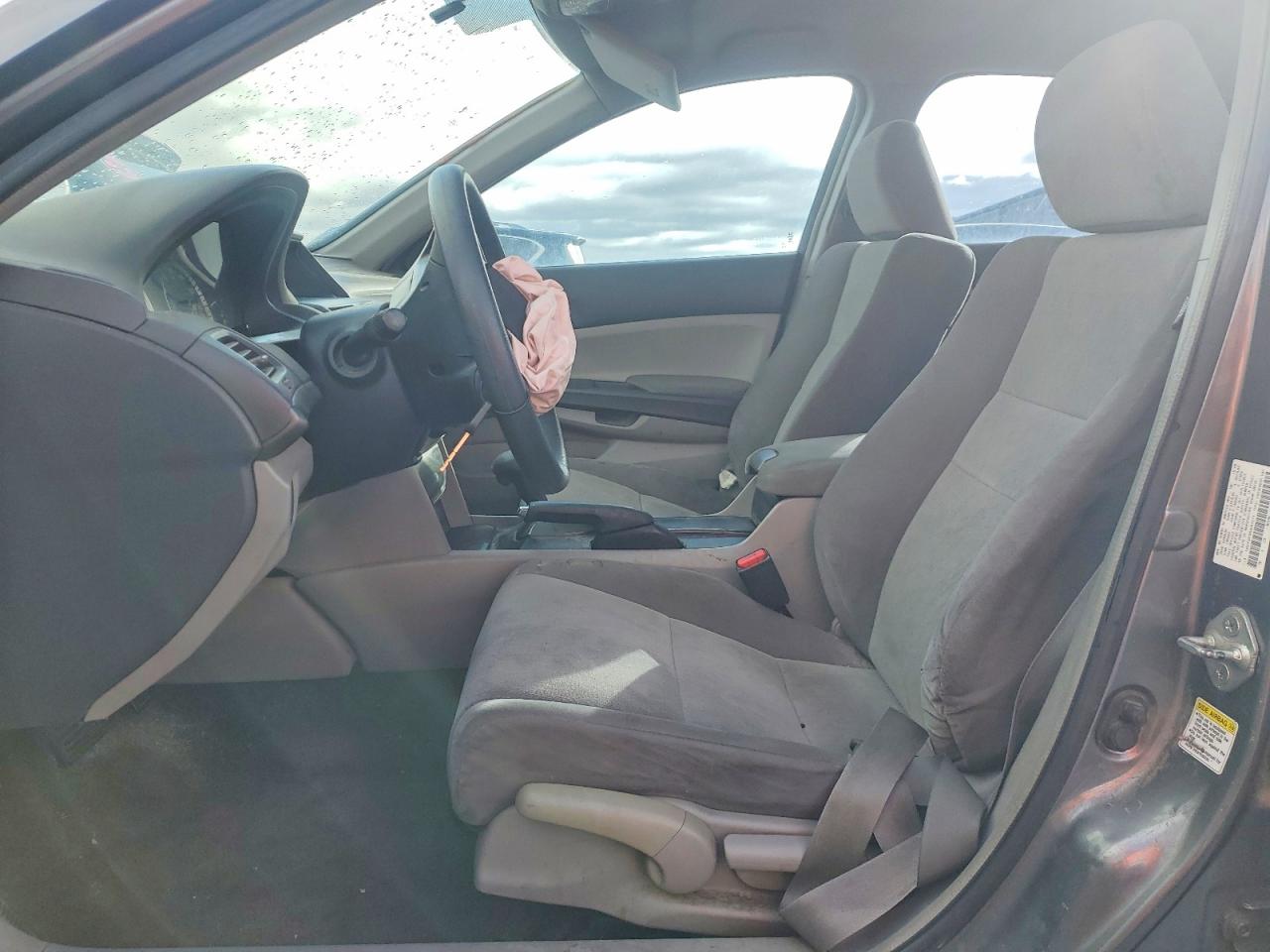 2009 HONDA ACCORD LX photo 19