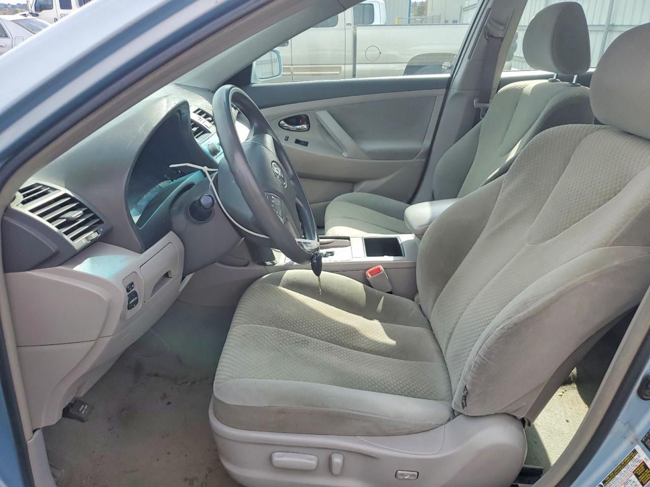 2008 TOYOTA CAMRY photo 13