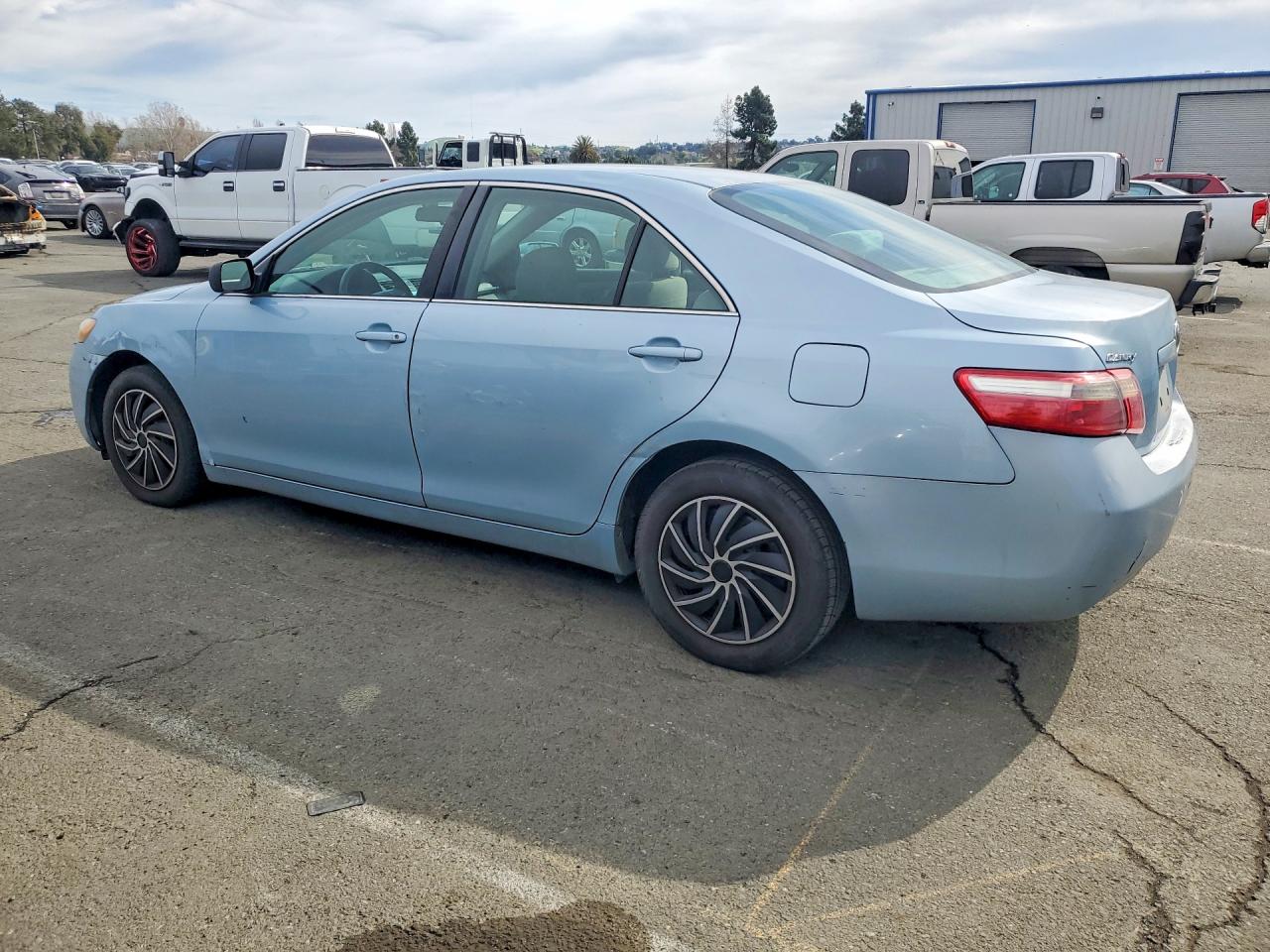 2008 TOYOTA CAMRY photo 3
